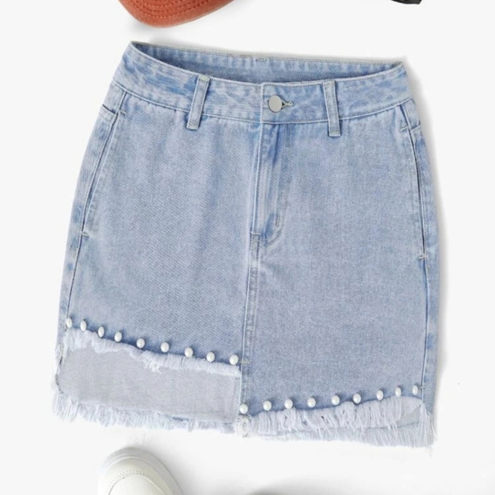 Pearl denim skirt